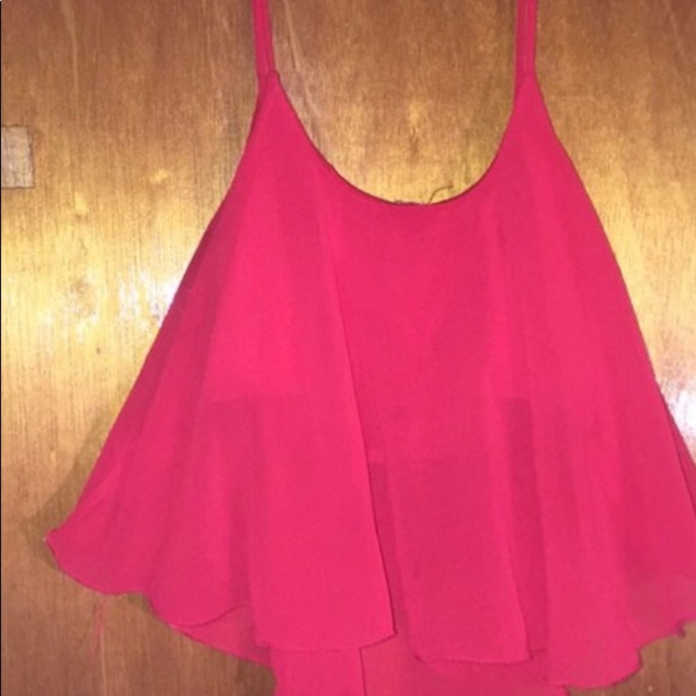 Red tank - Picture 2 of 2